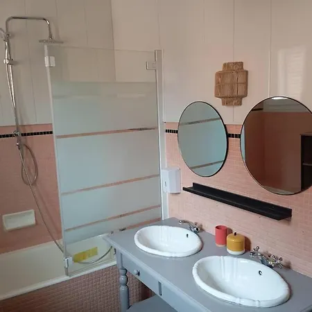 Proche Sanctuaire Duplex 12 Voyageurs 150m2 Lit Bebe Et Balcon Fumeur En Exterieur Apartment