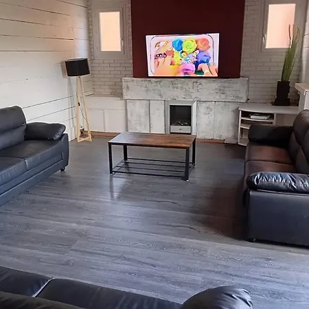 Apartment Proche Sanctuaire Duplex 12 Voyageurs 150m2 Lit Bebe Et Balcon Fumeur En Exterieur Lourdes