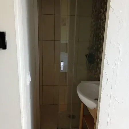 Proche Sanctuaire Duplex 12 Voyageurs 150m2 Lit Bebe Et Balcon Fumeur En Exterieur