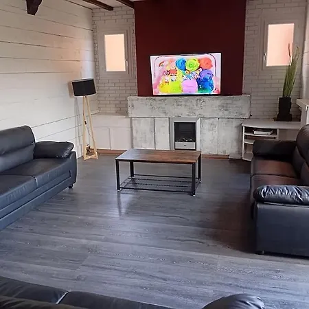 Apartment Proche Sanctuaire Duplex 12 Voyageurs 150m2 Lit Bebe Et Balcon Fumeur En Exterieur